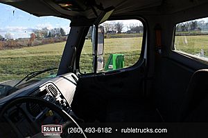 2013 Freightliner 114SD