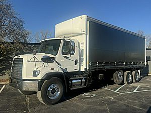 2015 Freightliner 108SD - Curtainside