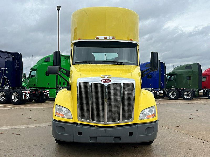 2021 Peterbilt 579