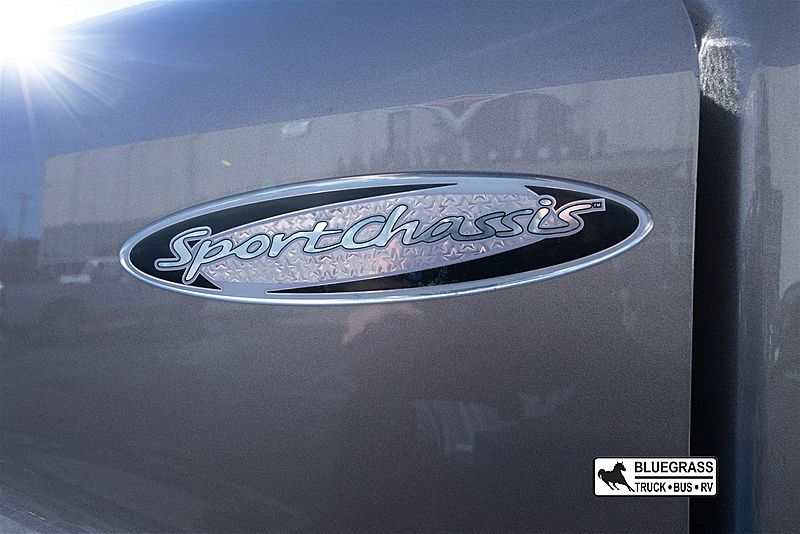 2007 Freightliner SportChassis