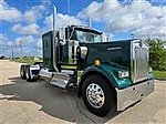 2025 Kenworth W900L