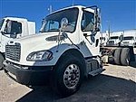 2018 Freightliner M2 106