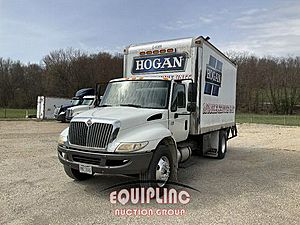 2008 International DuraStar 4300 - Box Van