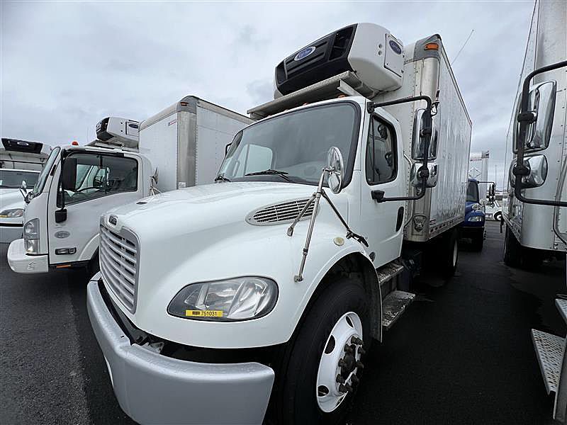 2018 Freightliner M2 106