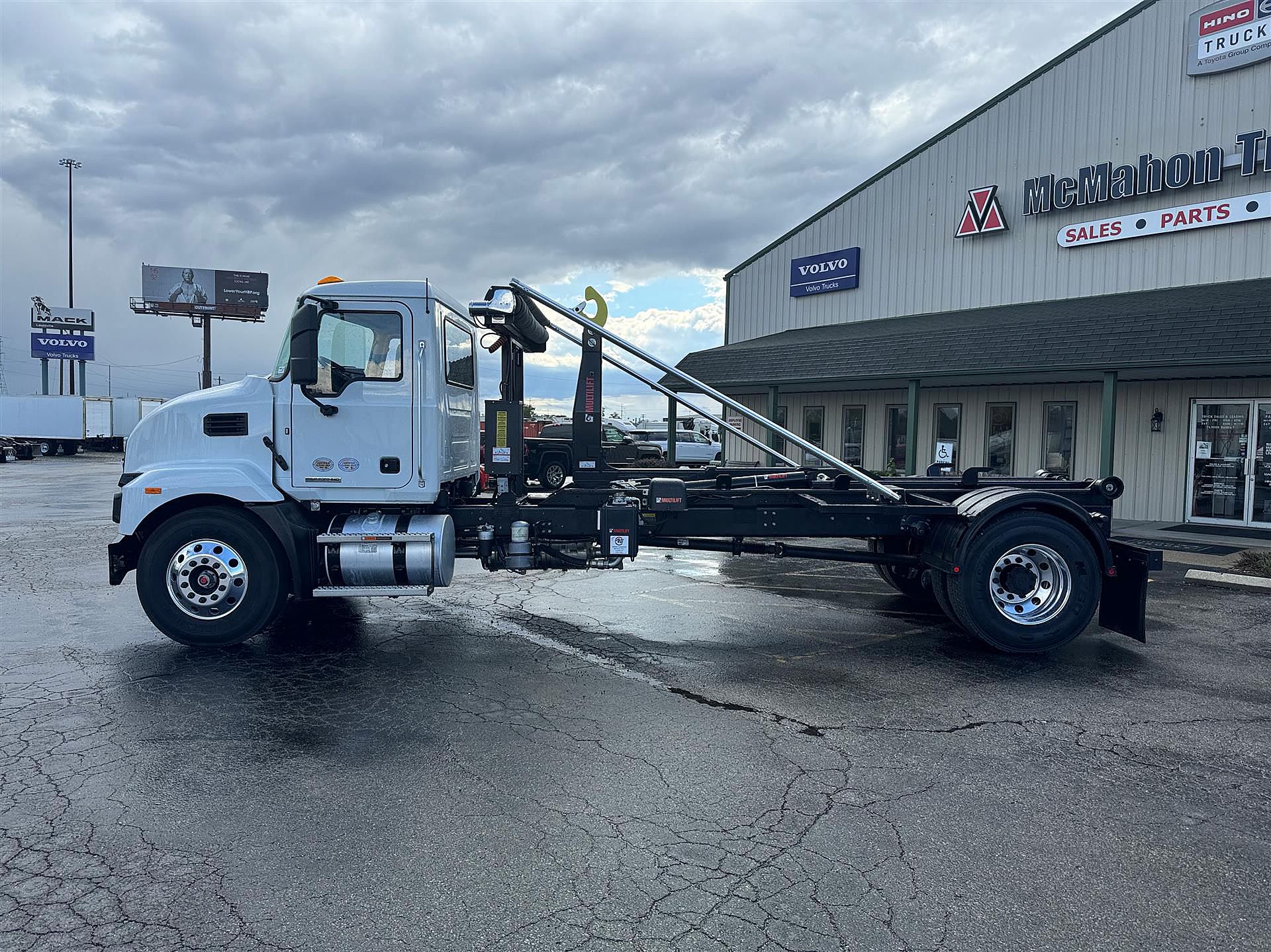2025 Mack MD742 For Sale | Box Truck | #MD076190