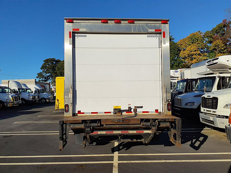 2016 Isuzu NPR