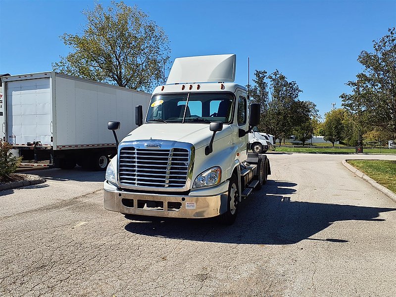 2019 Freightliner CASCADIA 125