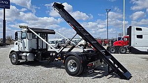 2025 Mack MD742