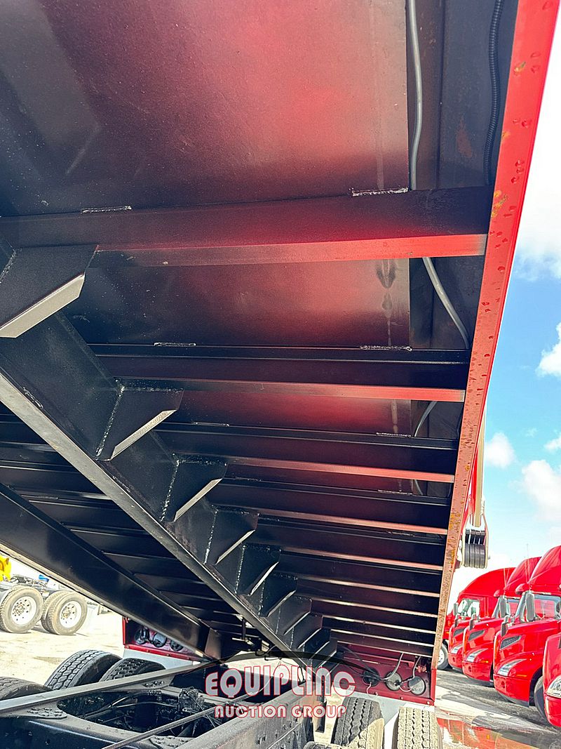 2020 VOLVO TRUCK VNR DUMP