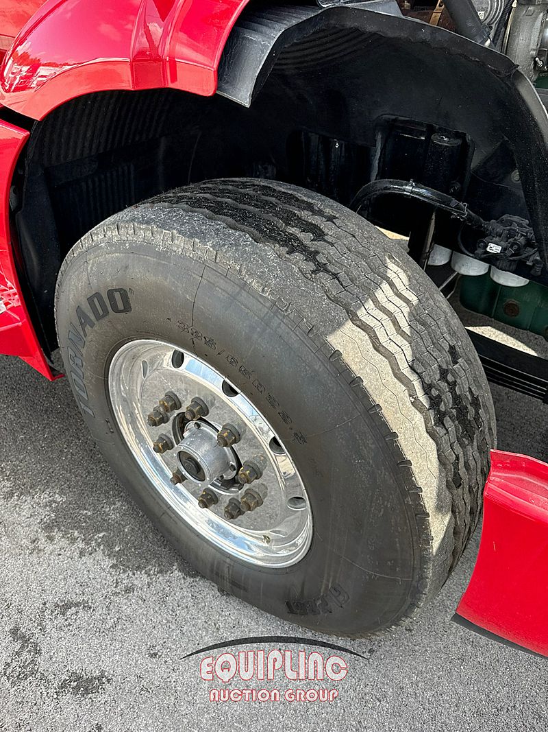 2020 VOLVO TRUCK VNR DUMP