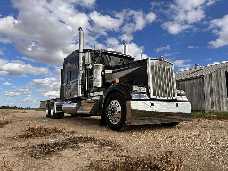 2022 Kenworth W900 For Sale 82