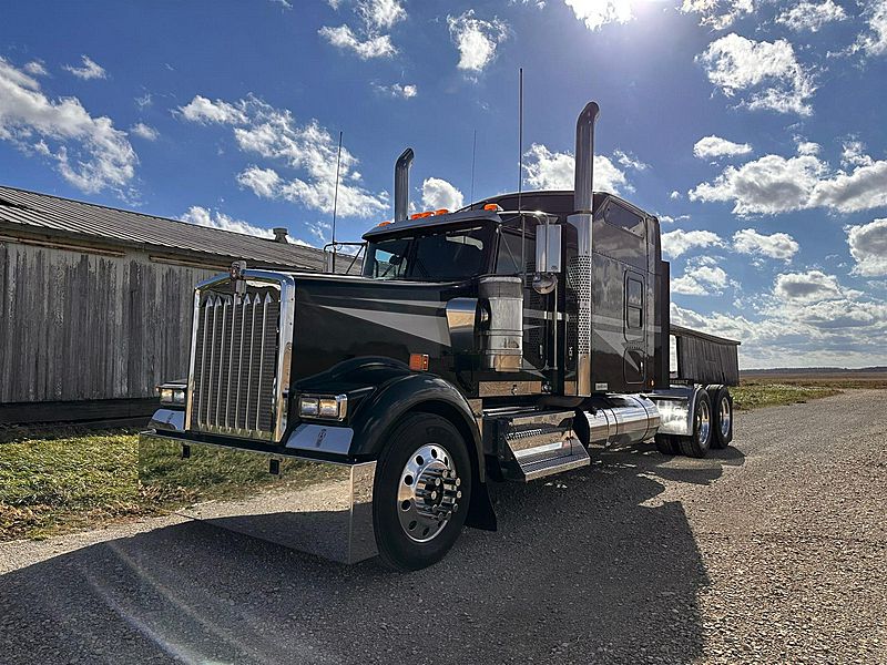 2022 Kenworth W900 For Sale 82