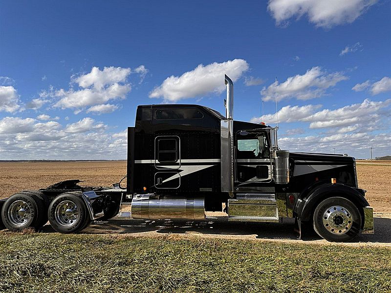 2022 Kenworth W900 For Sale 82