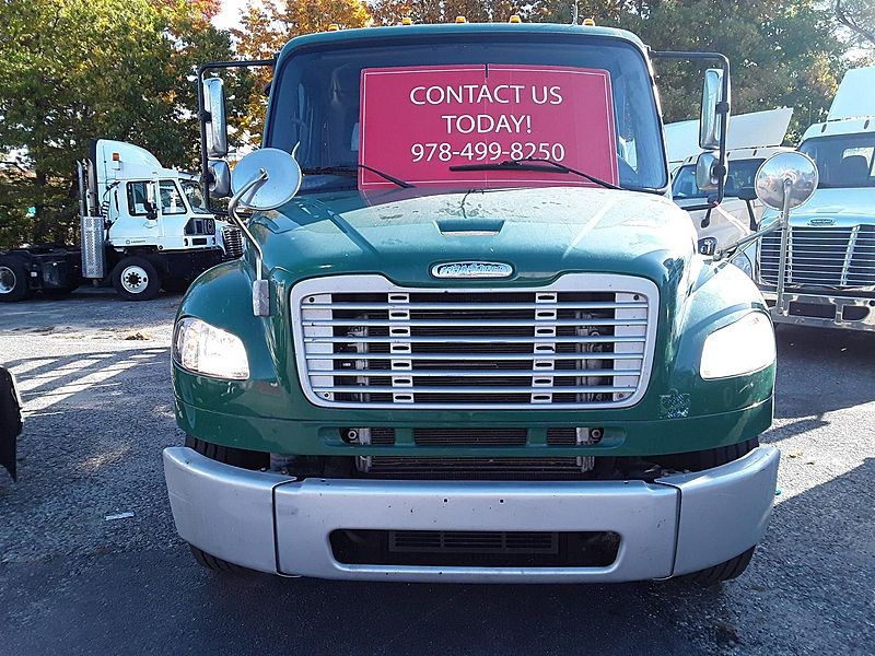 2016 Freightliner M2 106