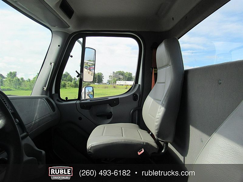 2014 Freightliner 114SD