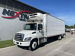 2017 Hino 268
