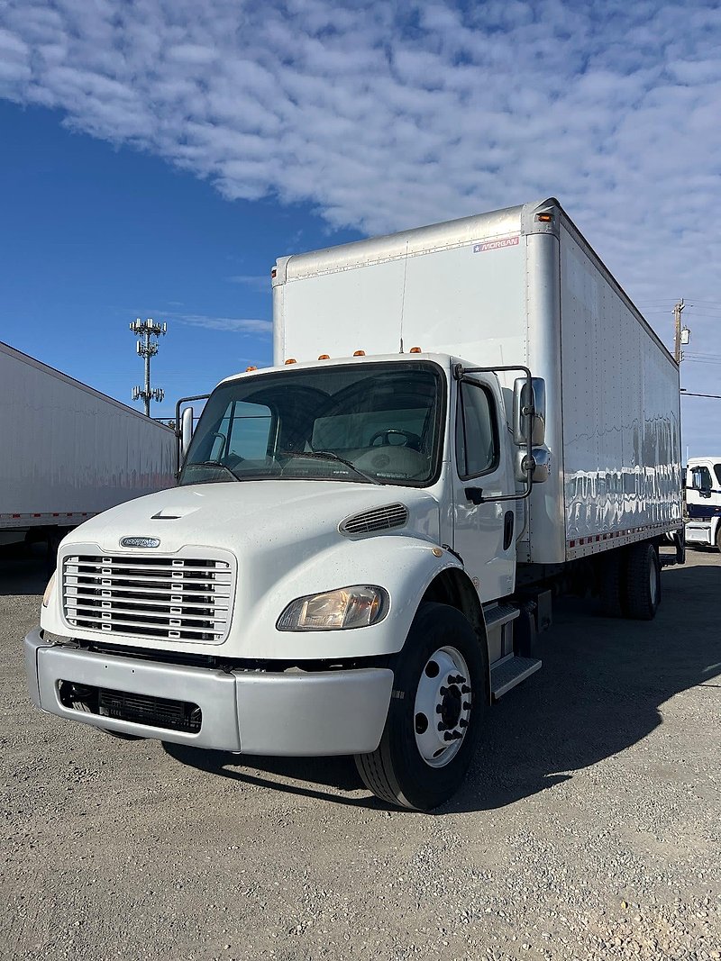 2016 Freightliner M2 106