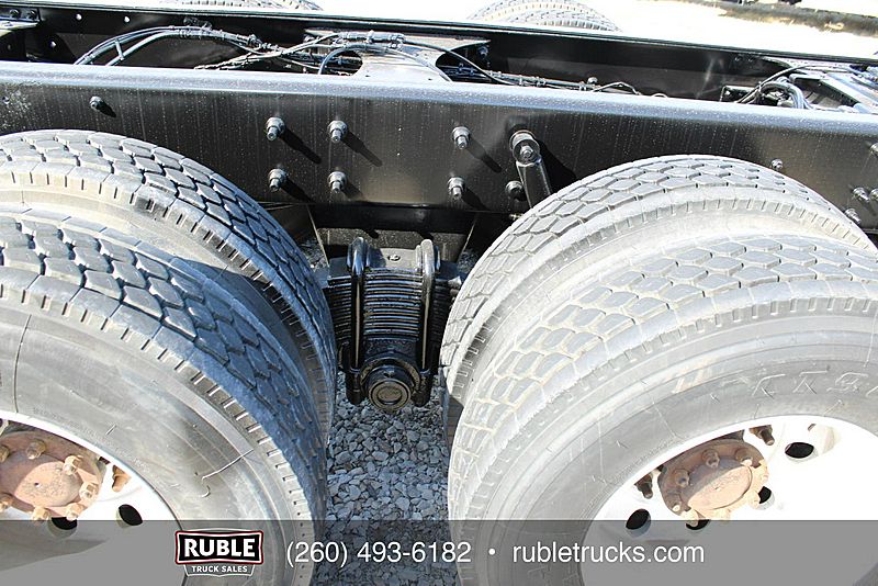 2014 Mack GU813