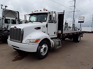 2018 Peterbilt 337 - Flatbed