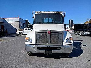 2025 Kenworth T380