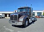 2025 Kenworth T880