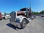 2025 Kenworth W900L