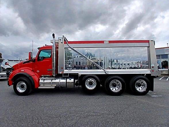 トレーラーズフロムヘル 2025-kenworth-t880.2.jpg