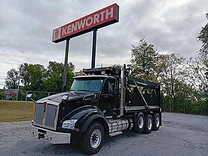 2025 Kenworth T880