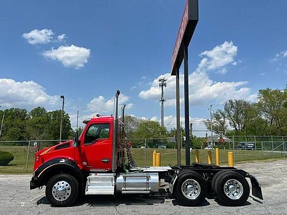 2020 Kenworth T880