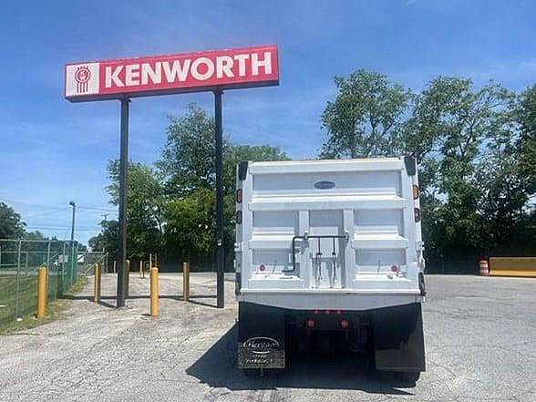 2020 Peterbilt 567
