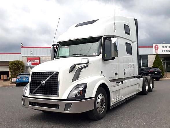 2018 Volvo VNL 780