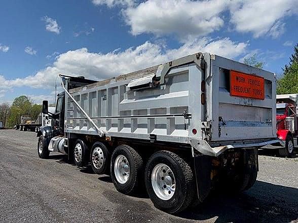 送料分 2017 Peterbilt 567 For Sale | Dump Truck | #22P363