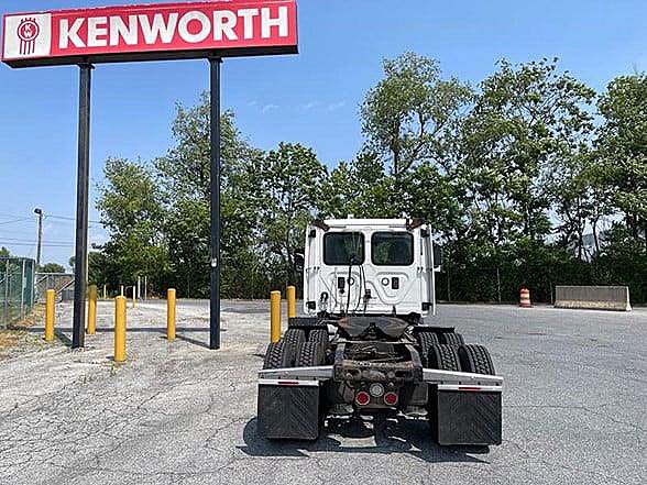 2015 Freightliner CASCADIA 125 EVOLUTION