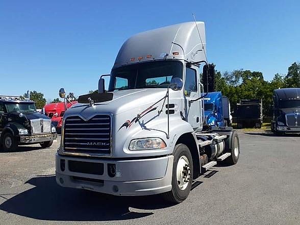 2012 Mack PINNACLE CXU612