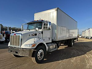 2019 Peterbilt 337 - Box Truck