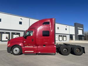 2021 International LT - Sleeper Truck