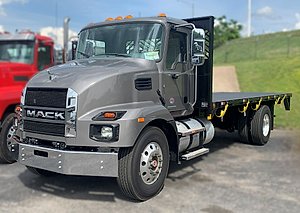 2025 Mack MD642