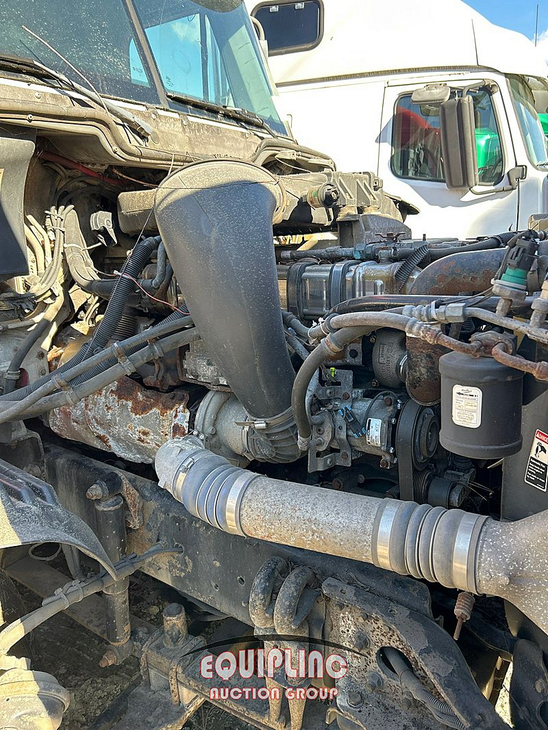 2008 Freightliner CST120
