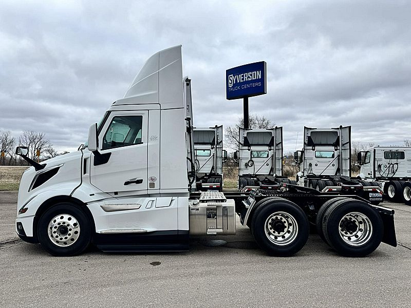 2026 Volvo VNL