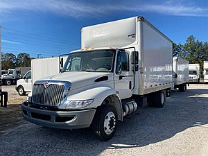 2019 International DuraStar 4300 - Box Van