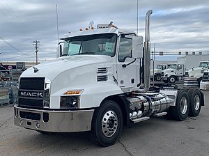 2025 Mack Anthem AN64T