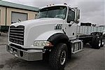 2013 Mack Granite GU813