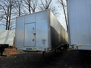 2013 Reitnouer FLATBED 48/102