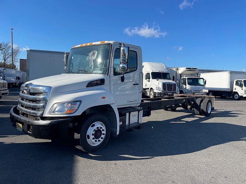 2019 Hino HINO 258ALP