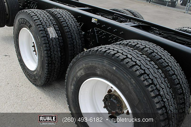 2014 Peterbilt 365