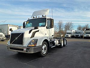 2018 Volvo VNL64T