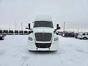 2022 International LT625 - Sleeper Truck