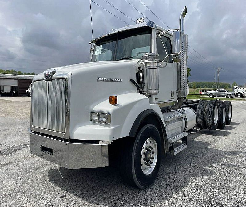 2013 Western Star 4900SA