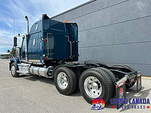 2018 Western Star 4900SF - Sleeper Truck