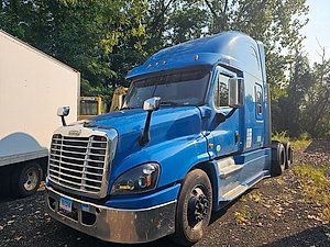 2018 Freightliner Cascadia 125